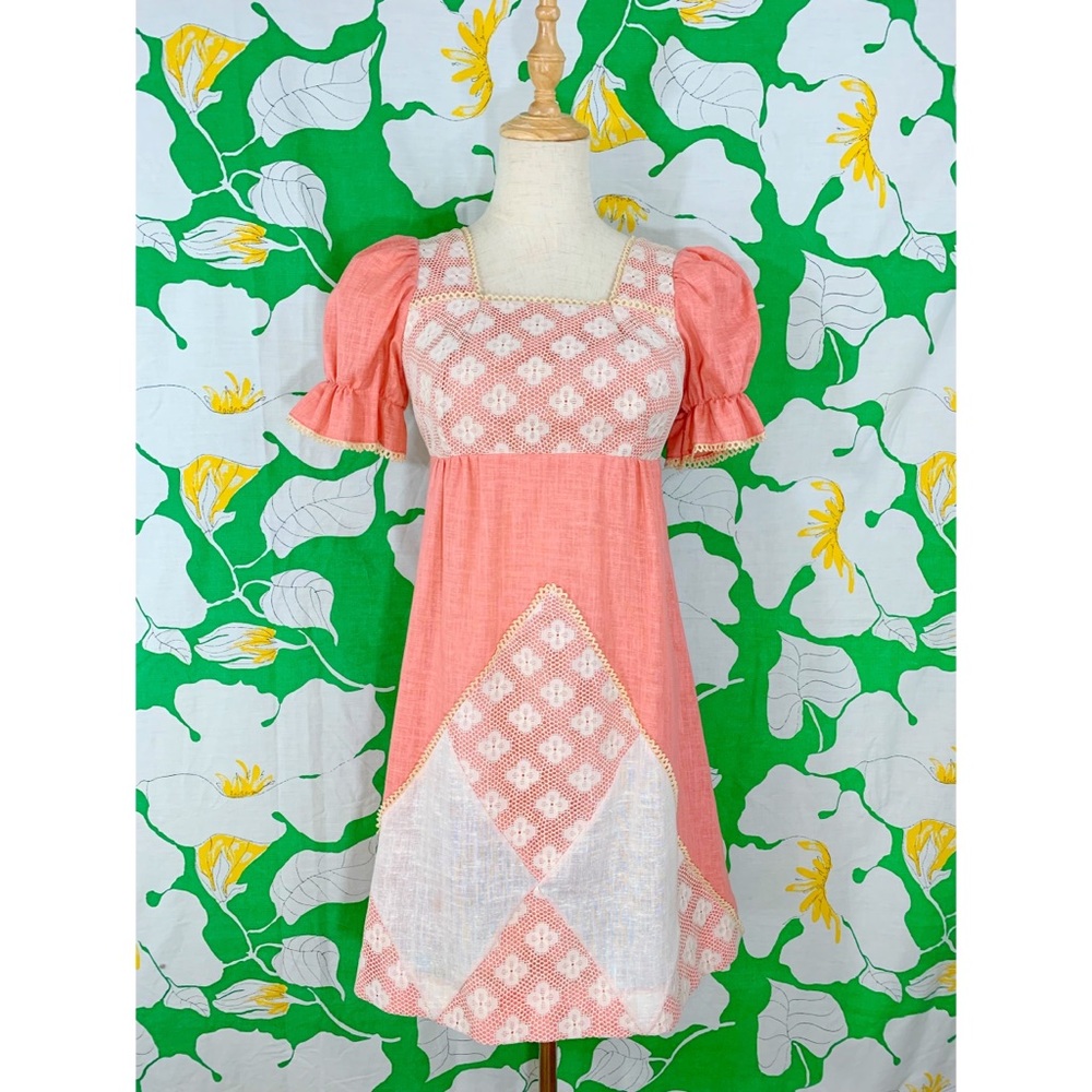 Vintage 60s 70s Lace Pink Floral Gogo Mini Dress